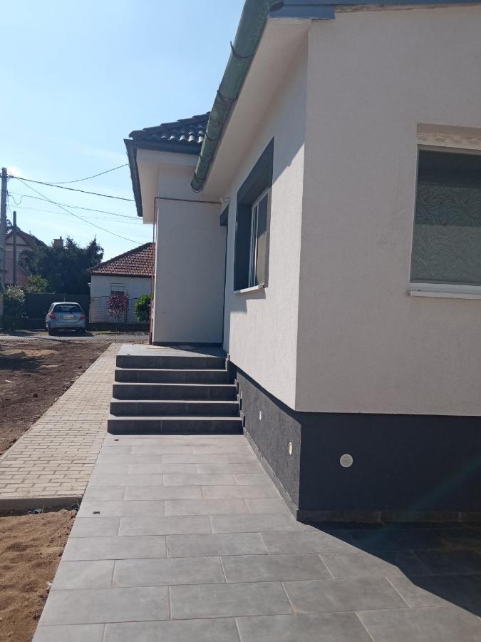 Kiss-Szőllősi Vendégház II-RAMI Debrecen Esterno foto